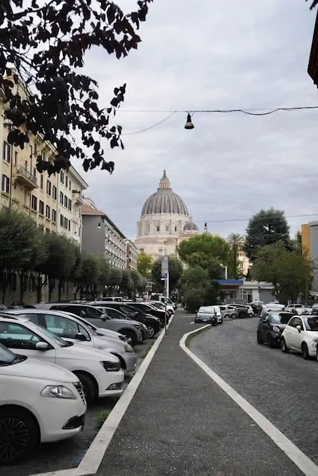 Domus St Peter Apartment Rome