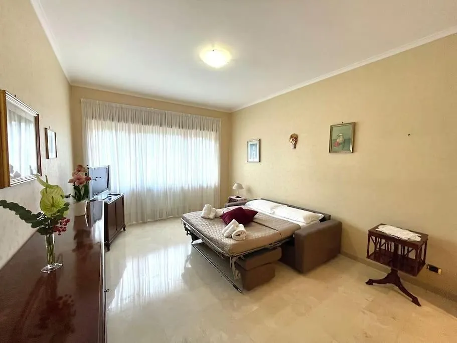 Domus St Peter Apartment Rome