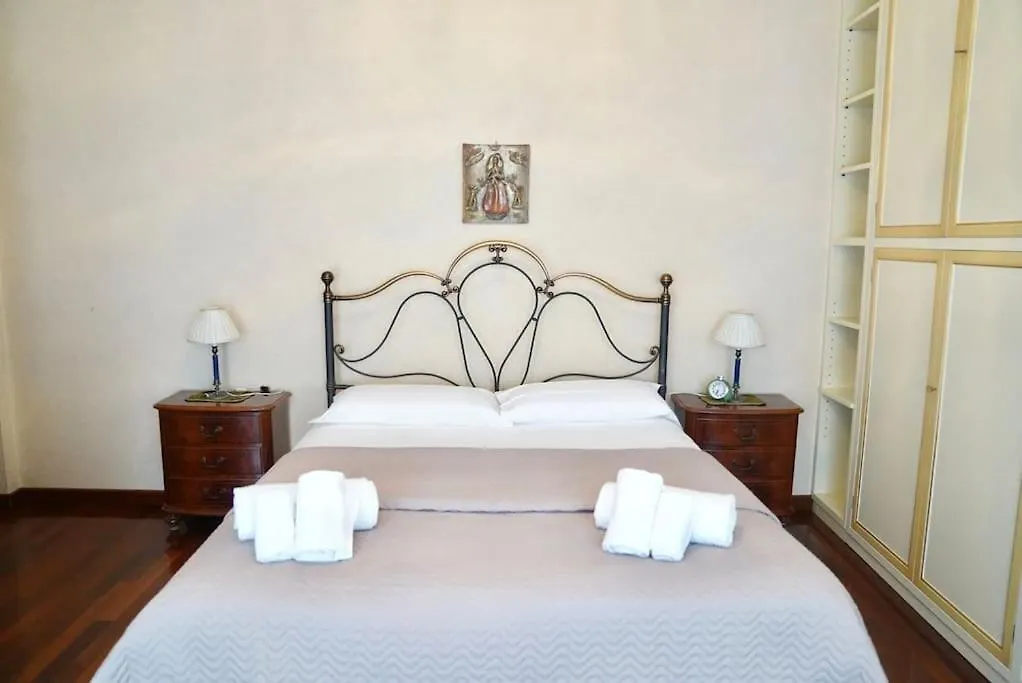 Domus St Peter Apartment Rome Italy
