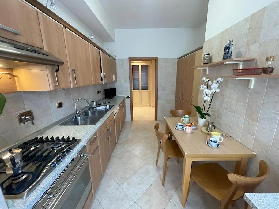 Domus St Peter Apartment Rome
